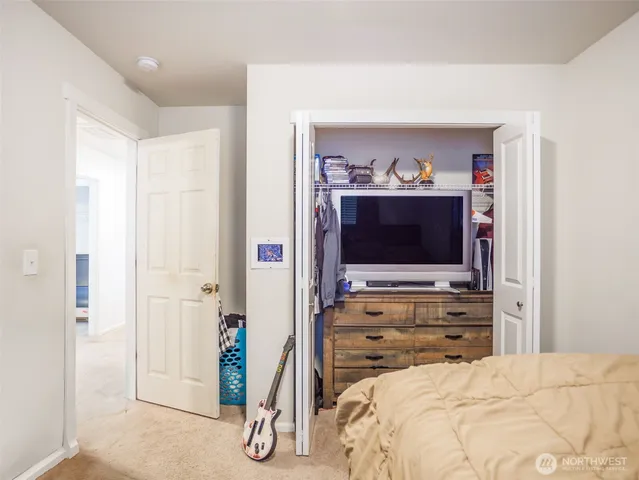 $625,000 | 1005 Van Ogle Lane Northwest, Orting, WA 98360