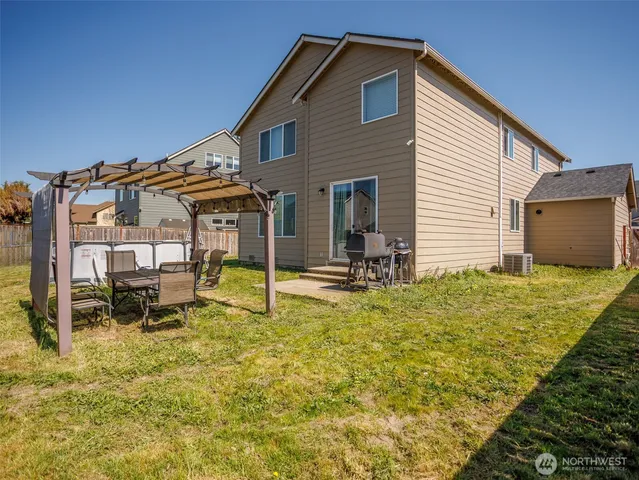 $625,000 | 1005 Van Ogle Lane Northwest, Orting, WA 98360