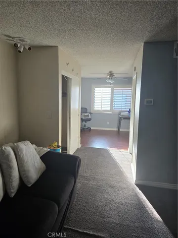 $525,000 | 16414 Cornuta Avenue, Unit 8, Bellflower, CA 90706