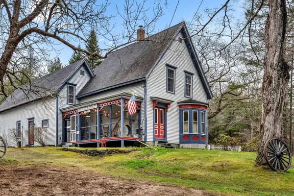 $499,900 | 98 Hog Bay Road, Franklin, ME 04634