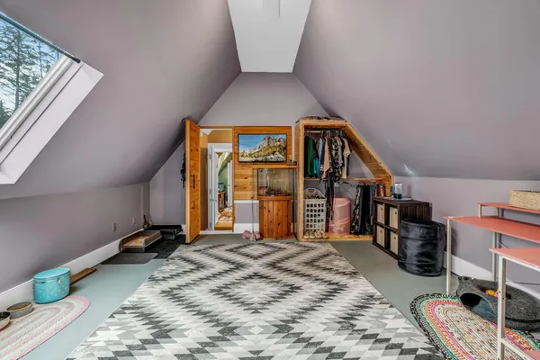 $499,900 | 98 Hog Bay Road, Franklin, ME 04634