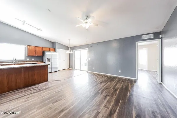 $1,920 | 5404 South 28th Avenue, Phoenix, AZ 85041