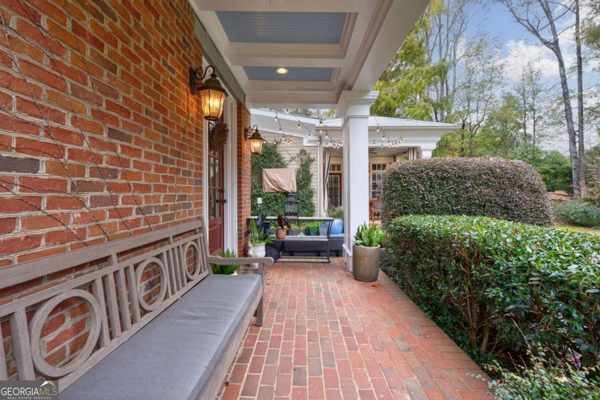 6 Oak Grove Road Athens, GA 30607 - Photo 5 of 62