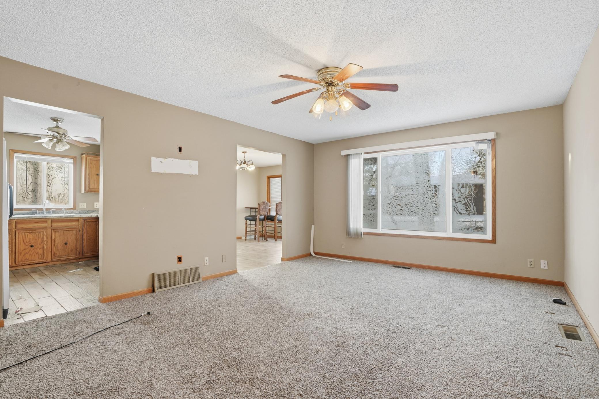 630 Hall Lane Minneapolis, MN 55411 - Photo 15 of 27