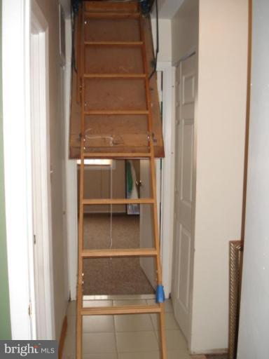 8839 Trimble Way Rosedale, MD 21237 - Photo 18 of 20 Staircase