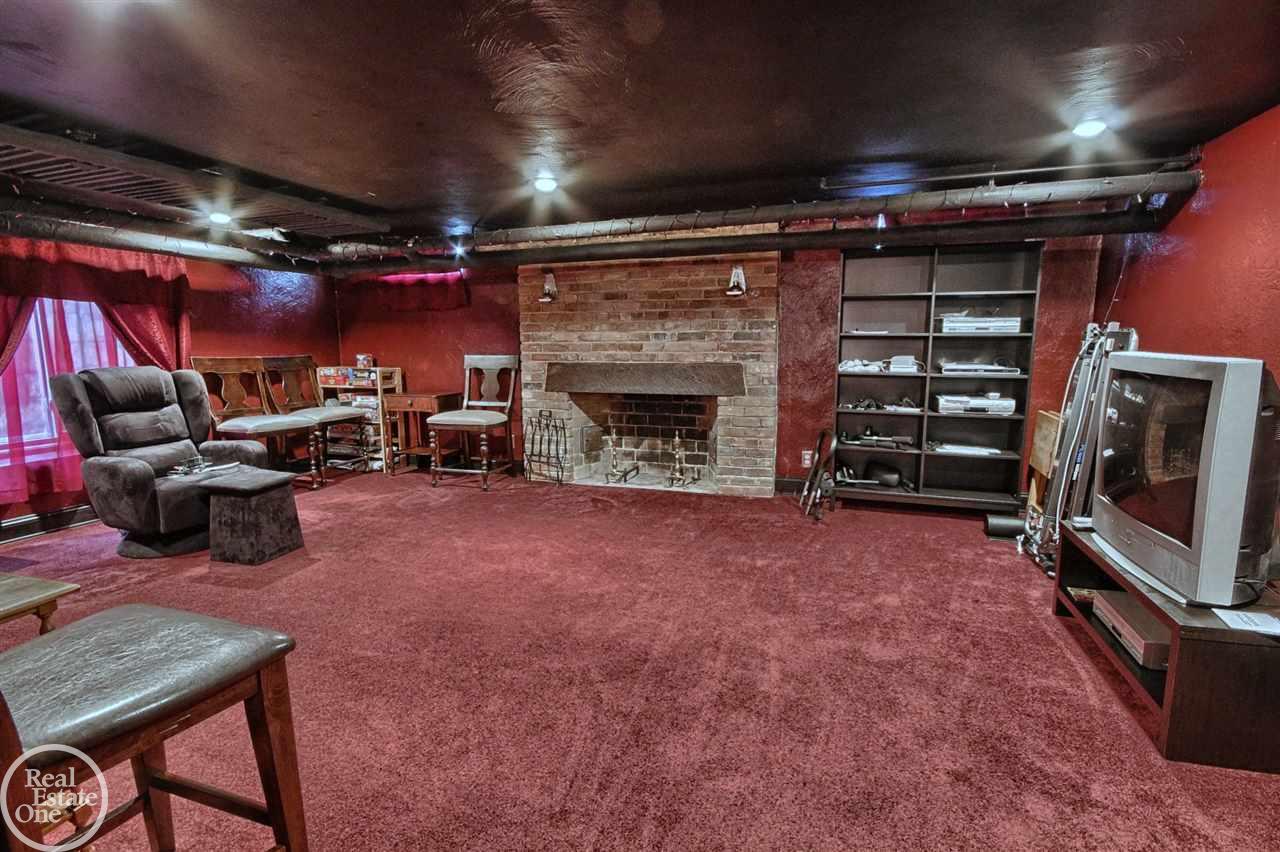 380 Neff Road Grosse Pointe, MI 48230 - Photo 32 of 39