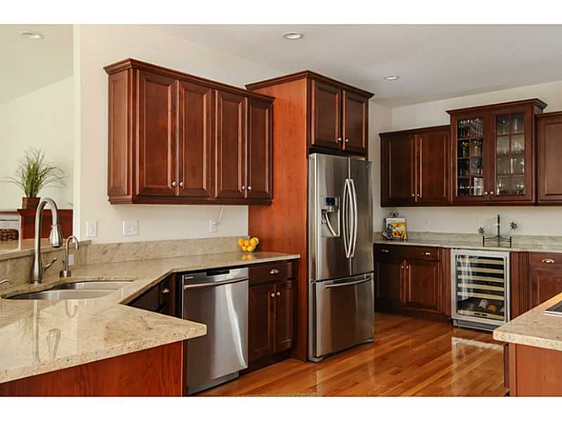 198 Touisset Road Warren, RI 02885 - Photo 2 of 5 Kitchen.