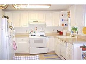 318 Winding Pond Road, Unit 318 Londonderry, NH 03053 - Photo 5 of 6