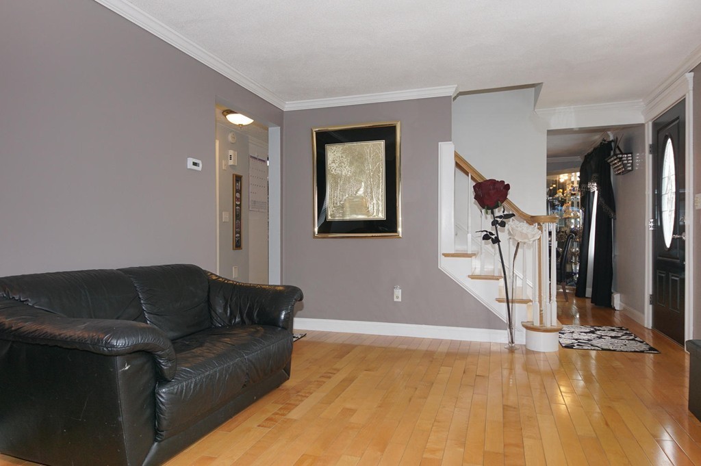 6 Joanne Road Burlington, MA 01803 - Photo 12 of 27 Gallery Image 12