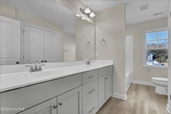 $414,900 | 1106 Lunenburg Place, Unit LOT 78, Jacksonville, NC 28540