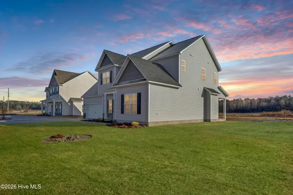 $414,900 | 1106 Lunenburg Place, Unit LOT 78, Jacksonville, NC 28540