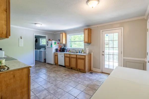 $264,000 | 435 Montclair Drive, Rossville, GA 30741