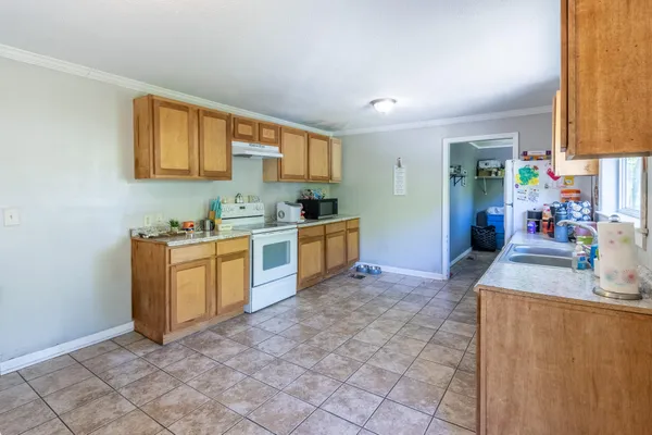 $264,000 | 435 Montclair Drive, Rossville, GA 30741