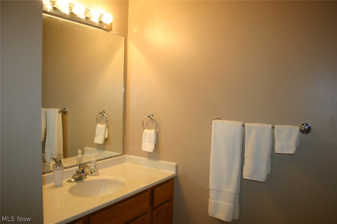 29814 Center Ridge Road Westlake, OH 44145 - Photo 15 of 20 Gallery Image 15