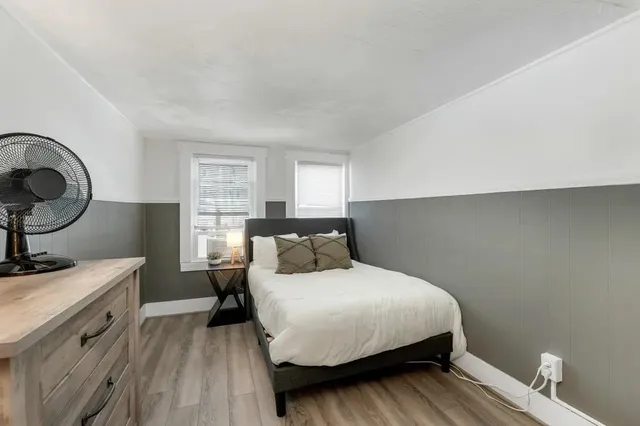 $2,000 | 9 Cole Street, Unit 3, Hampton, NH 03842