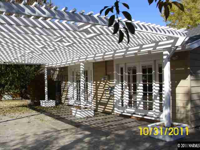 960 Cavanaugh Drive Reno, NV 89509 - Photo 11 of 13 Photo 11