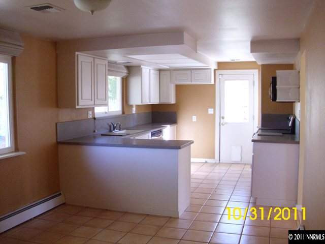 960 Cavanaugh Drive Reno, NV 89509 - Photo 2 of 13 Photo 2