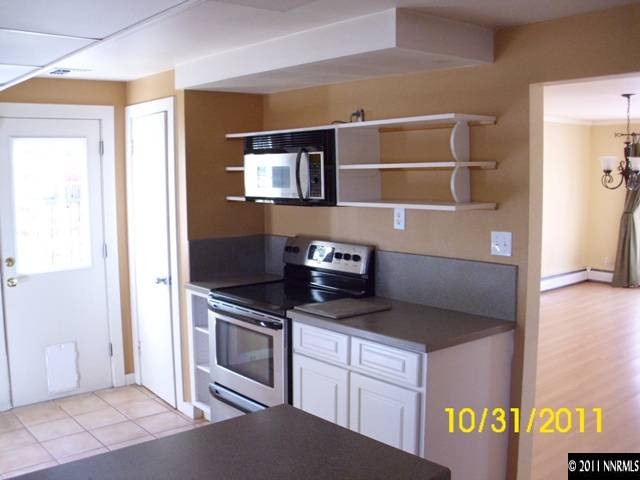 960 Cavanaugh Drive Reno, NV 89509 - Photo 3 of 13 Photo 3