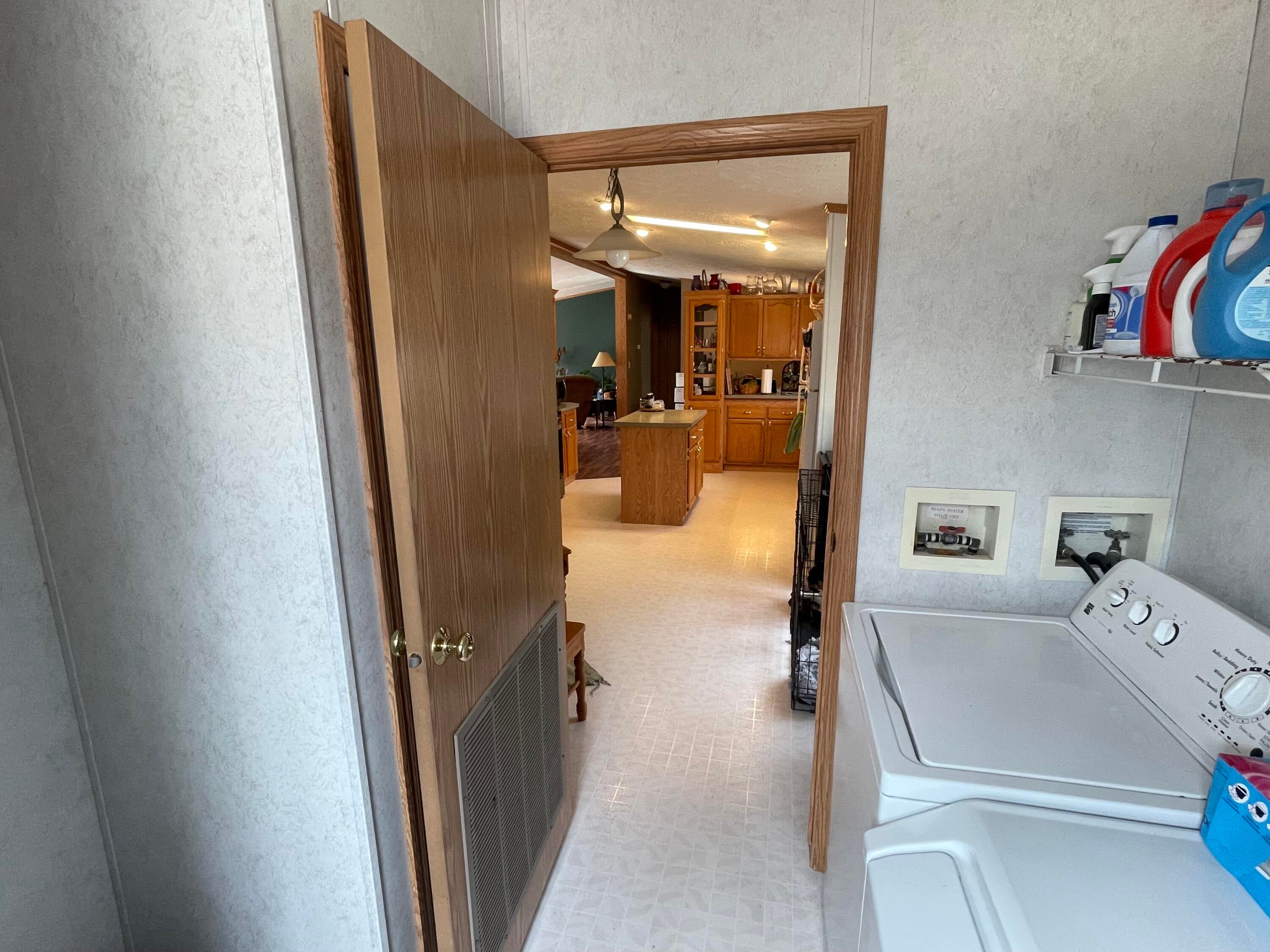 2865 West Chard Road Hessel, MI 49745 - Photo 18 of 34 Gallery Image 18