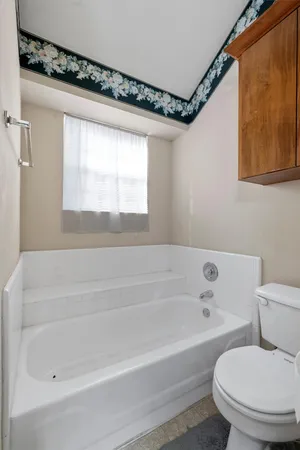 $2,200 | 707 Broken Bow Drive, Round Rock, TX 78681