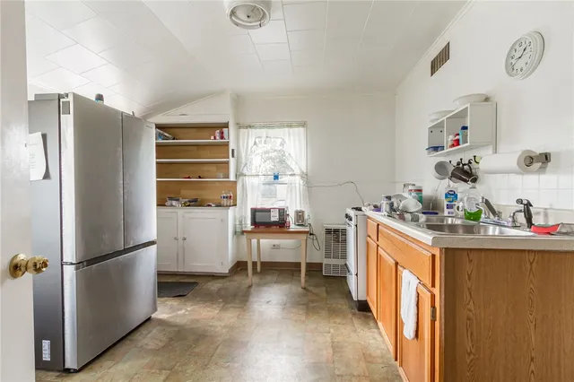 $109,900 | 17 Mechanic Street, Seneca Falls, NY 13148