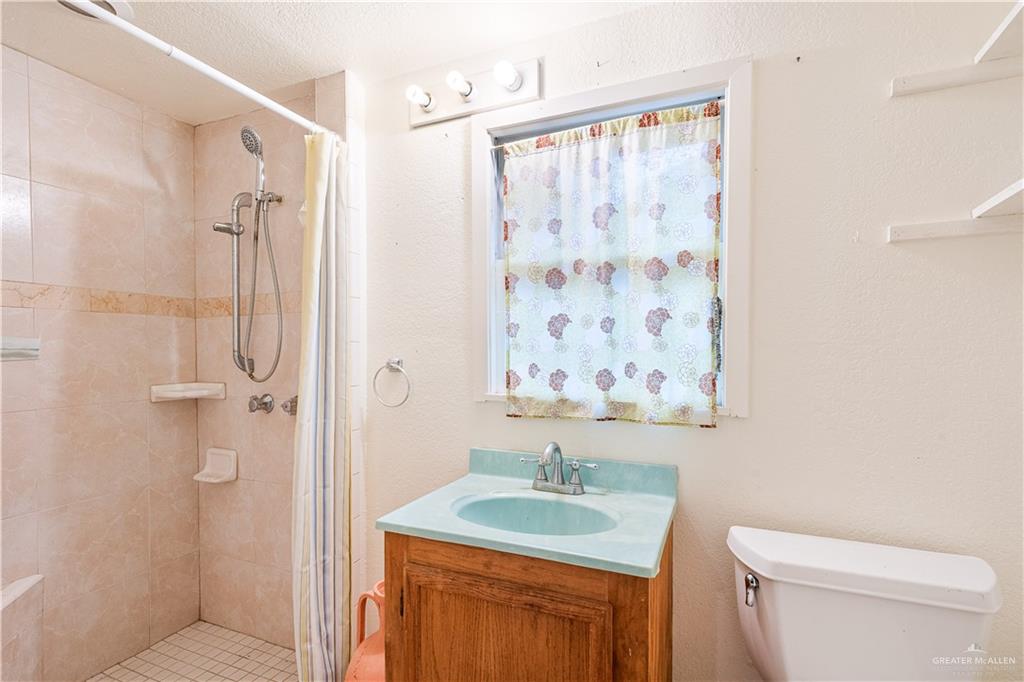 1105 West Maple Avenue McAllen, TX 78501 - Photo 20 of 25