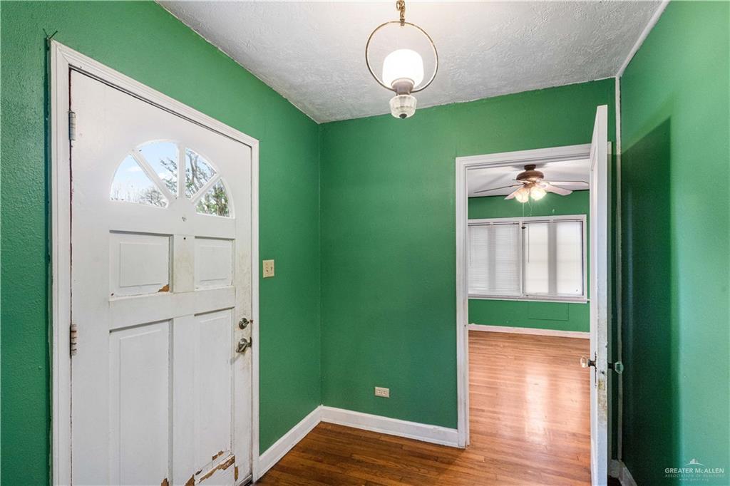 1105 West Maple Avenue McAllen, TX 78501 - Photo 3 of 25