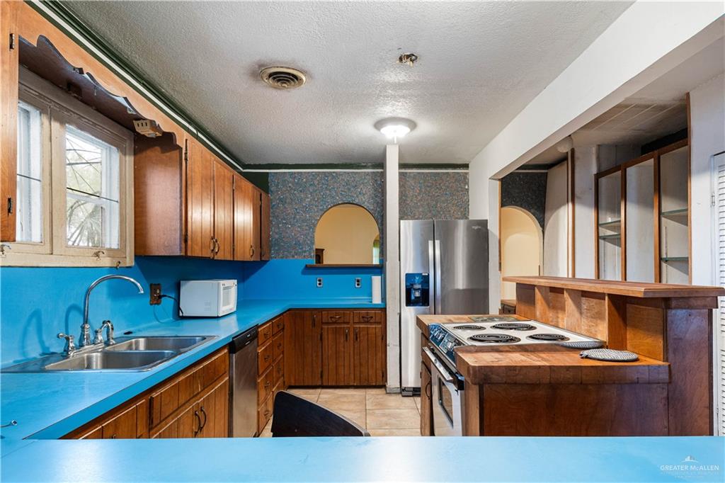 1105 West Maple Avenue McAllen, TX 78501 - Photo 8 of 25