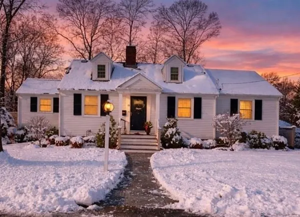 $1,700,000 | 19 Lantern Lane, Hingham, MA 02043