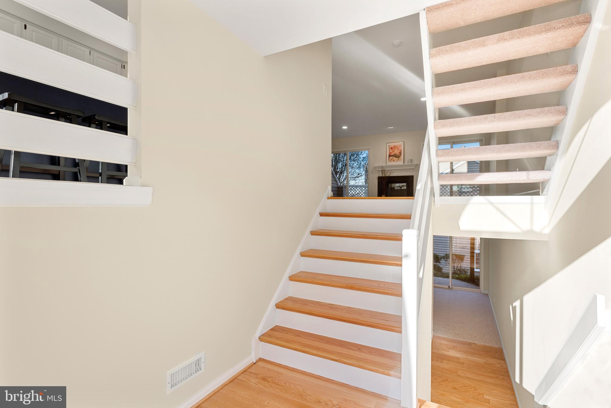 10 Cabot Drive Chesterbrook, PA 19087 - Photo 2 of 26