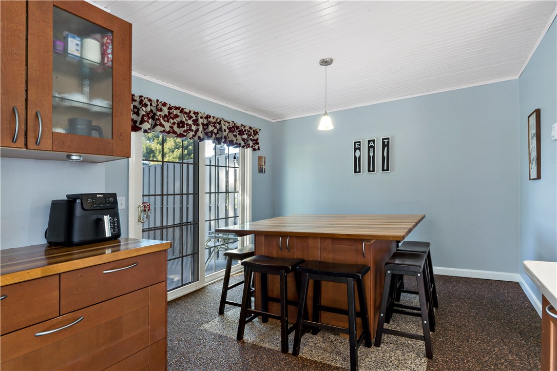 86 Quannacut Road, Unit A Westerly, RI 02891 - Photo 6 of 35