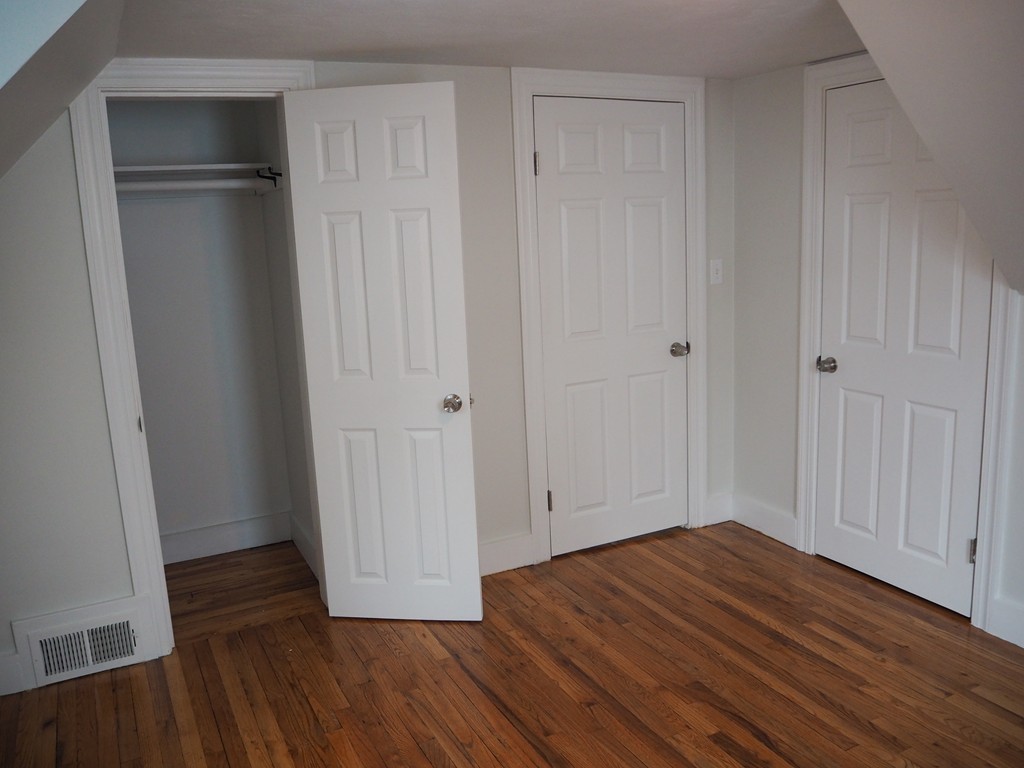 31 Volkmar Road Worcester, MA 01606 - Photo 8 of 22 Gallery Image 8