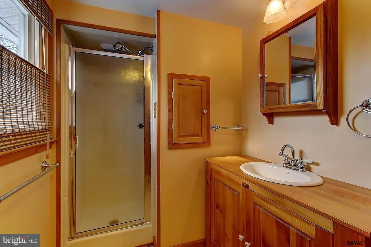 485 Butter Road York, PA 17404 - Photo 9 of 23