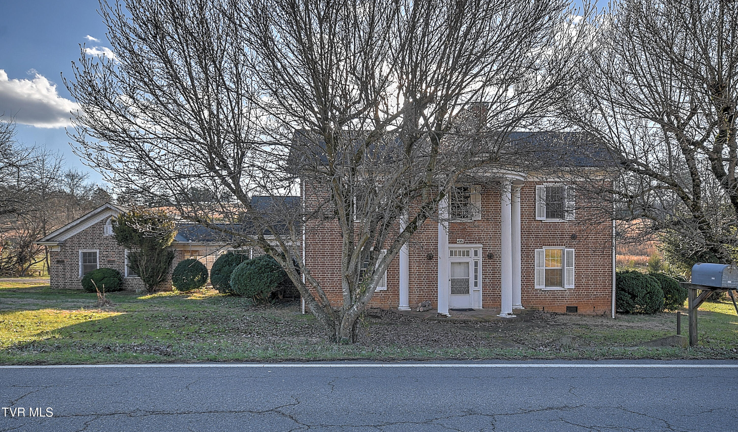 4315 Warrensburg Road Greeneville, TN 37743 - Photo 1 of 67 1