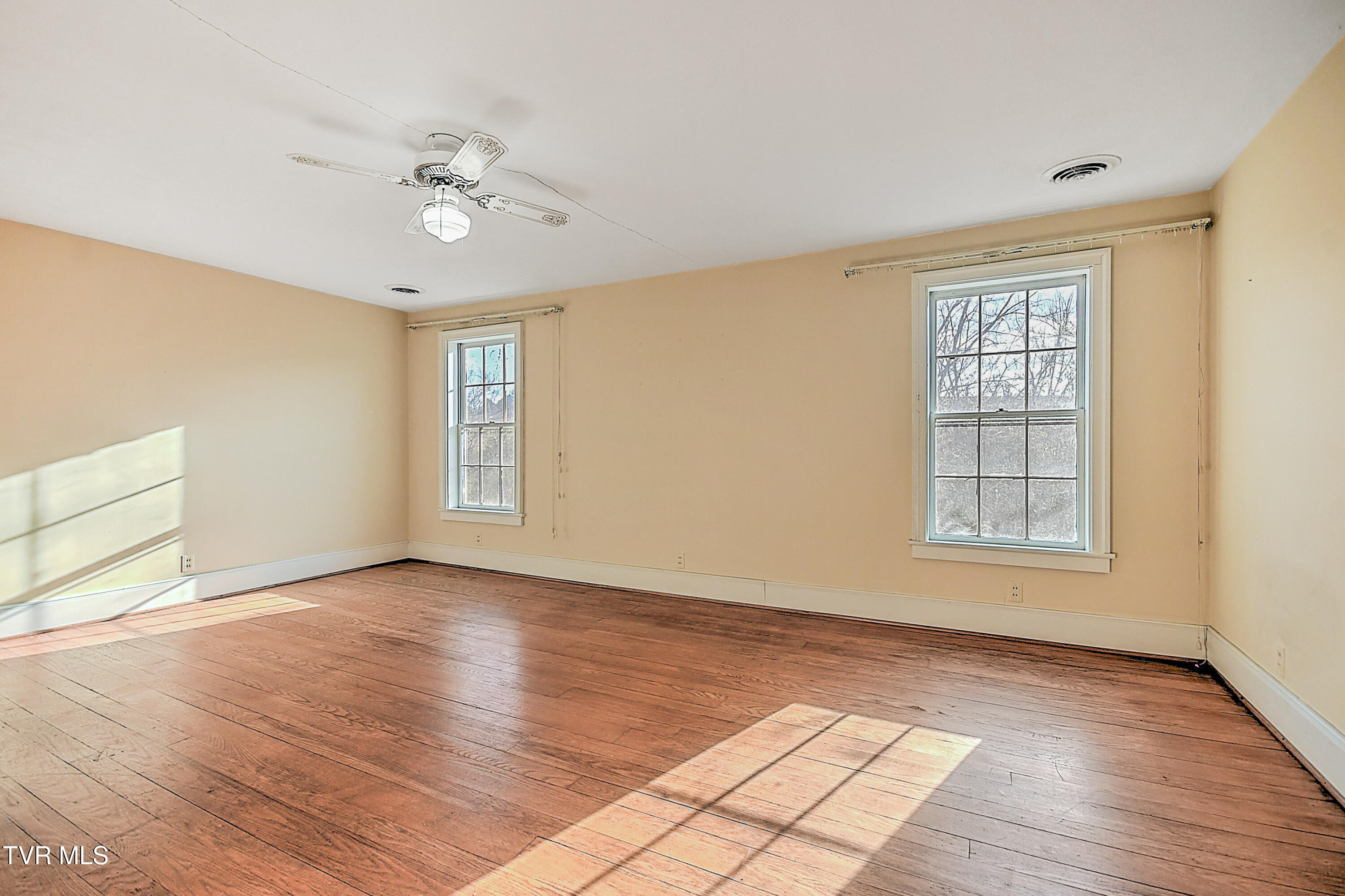 4315 Warrensburg Road Greeneville, TN 37743 - Photo 37 of 67 37