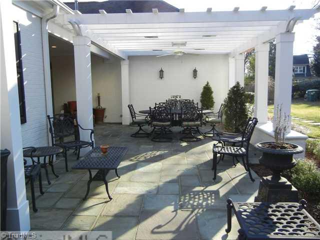 900 Arbor Road Winston-Salem, NC 27104 - Photo 14 of 16 Patio/Deck.
