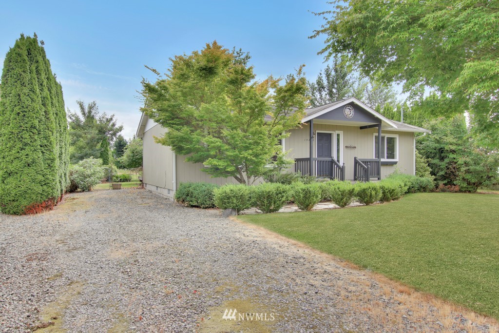 15222 Meade McCumber Road East Sumner, WA 98390 - Photo 2 of 19 Gallery Image 2