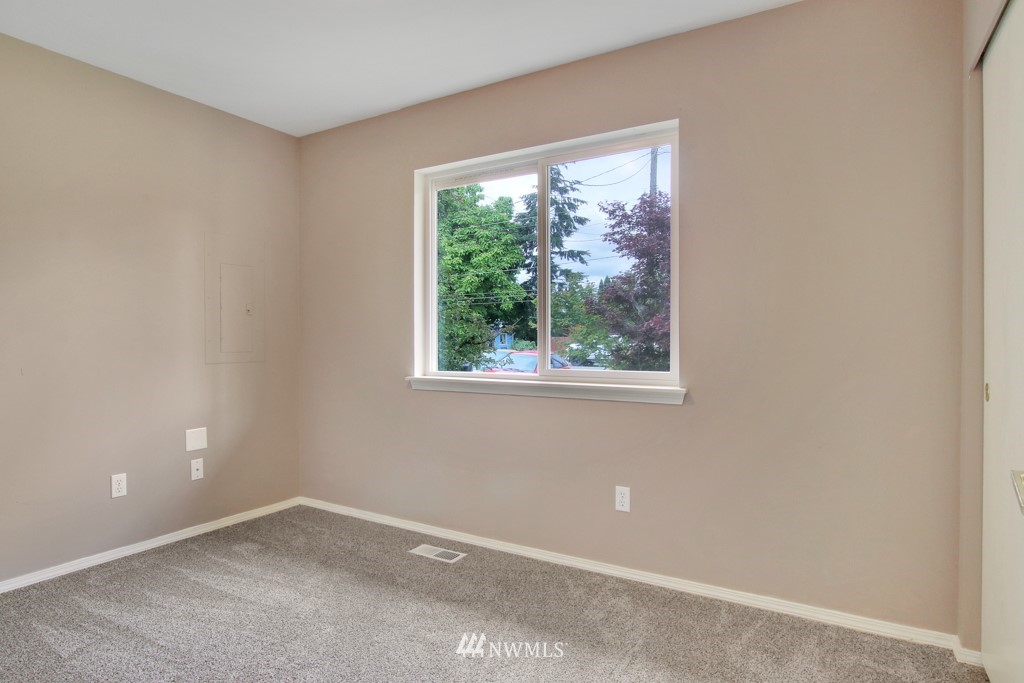 15222 Meade McCumber Road East Sumner, WA 98390 - Photo 15 of 19 Gallery Image 15
