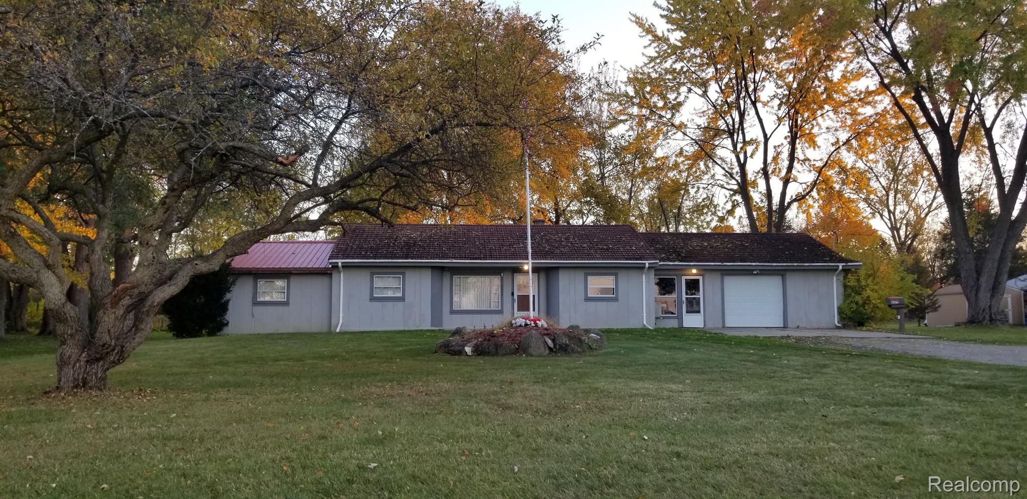 6379 Kelly Road Flushing, MI 48433 - Photo 1 of 22 Gallery Image 1