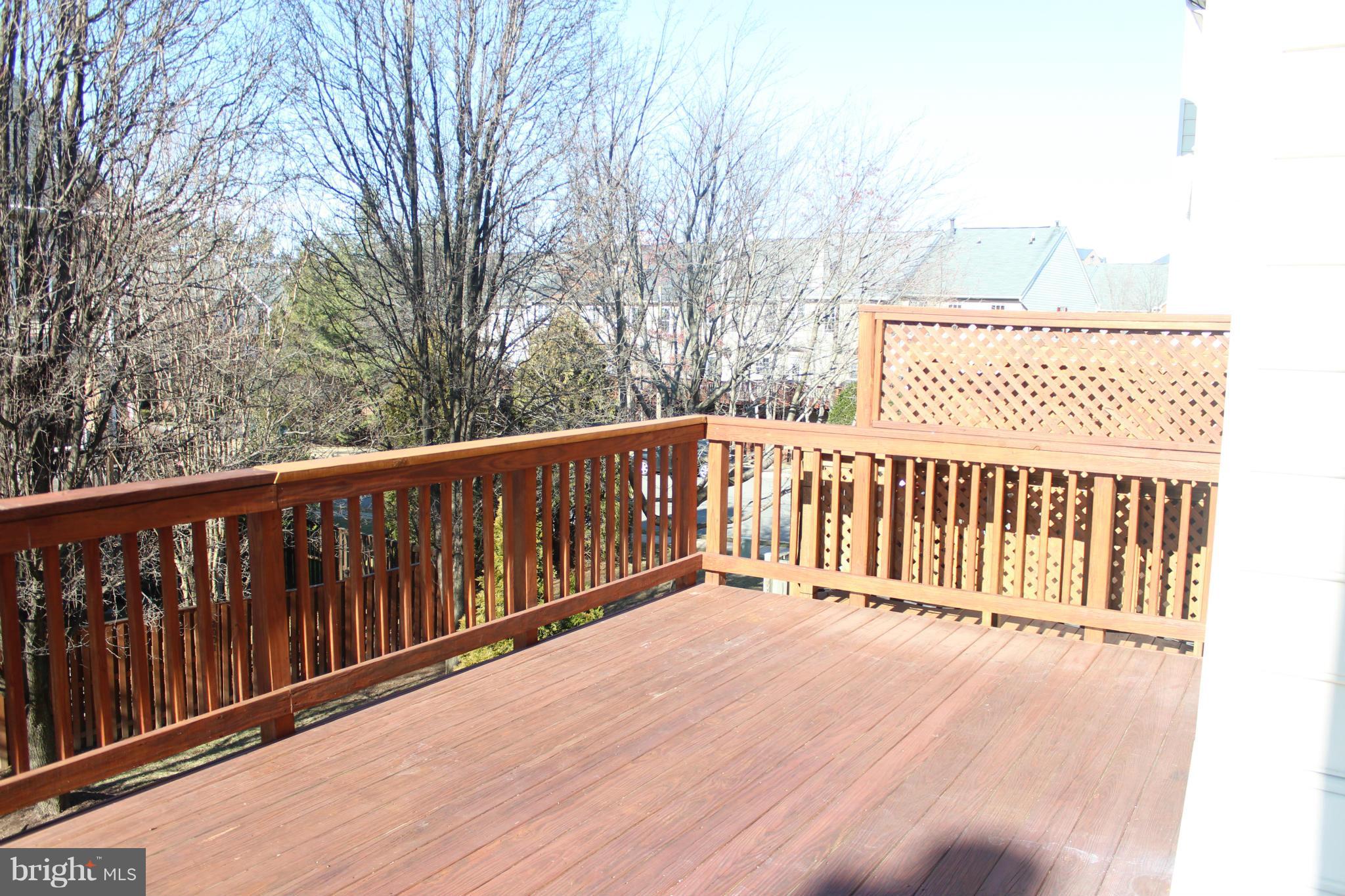 2004 Gallows Tree Court Vienna, VA 22182 - Photo 25 of 30 Exterior (Rear)