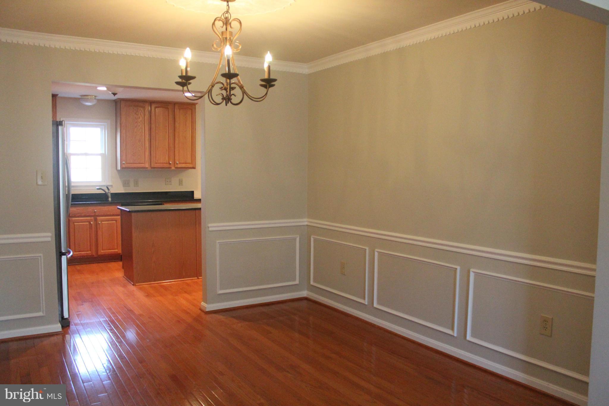 2004 Gallows Tree Court Vienna, VA 22182 - Photo 6 of 30 Dining Room