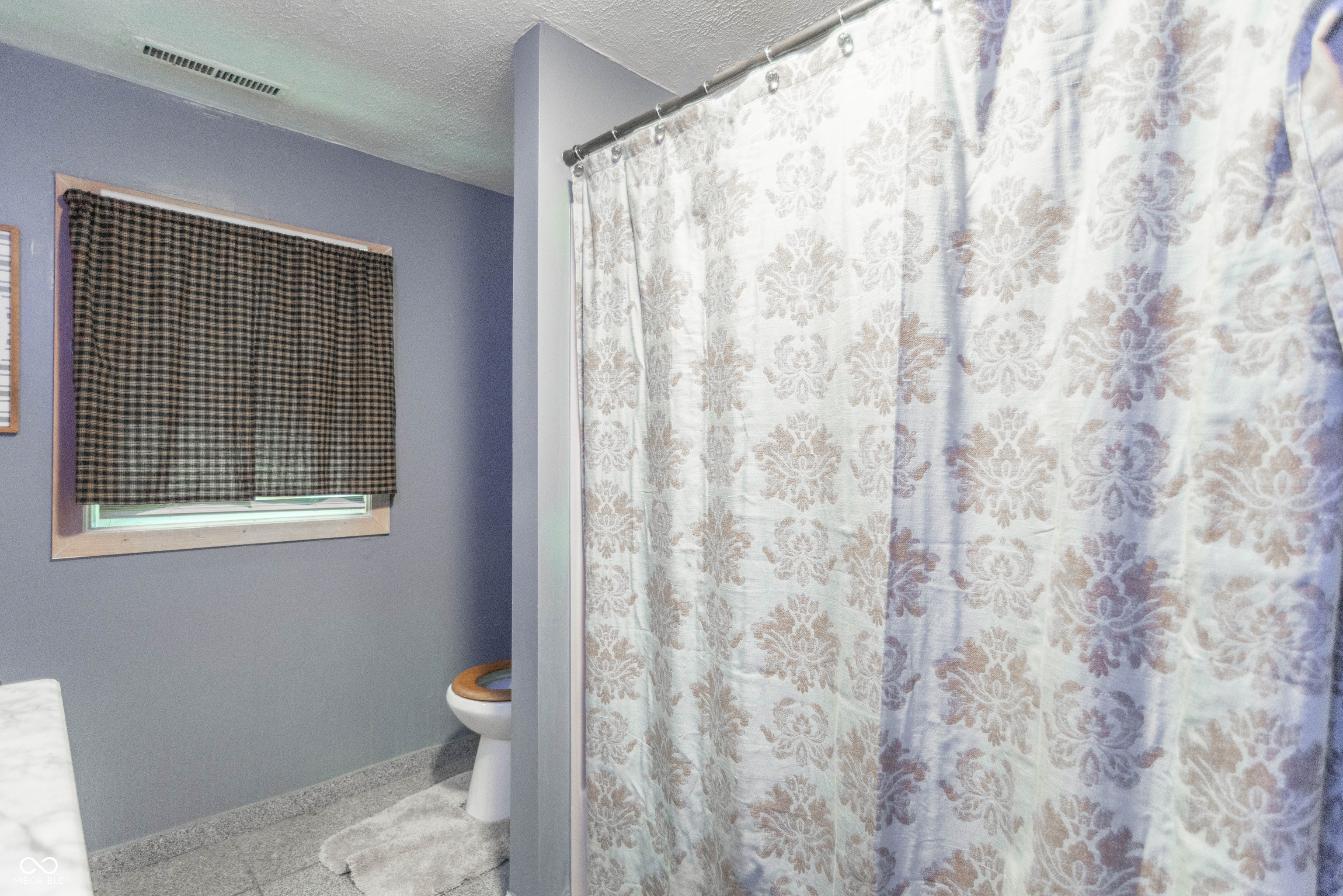 4229 Thompson Road Indianapolis, IN 46221 - Photo 24 of 31 Gallery Image 24