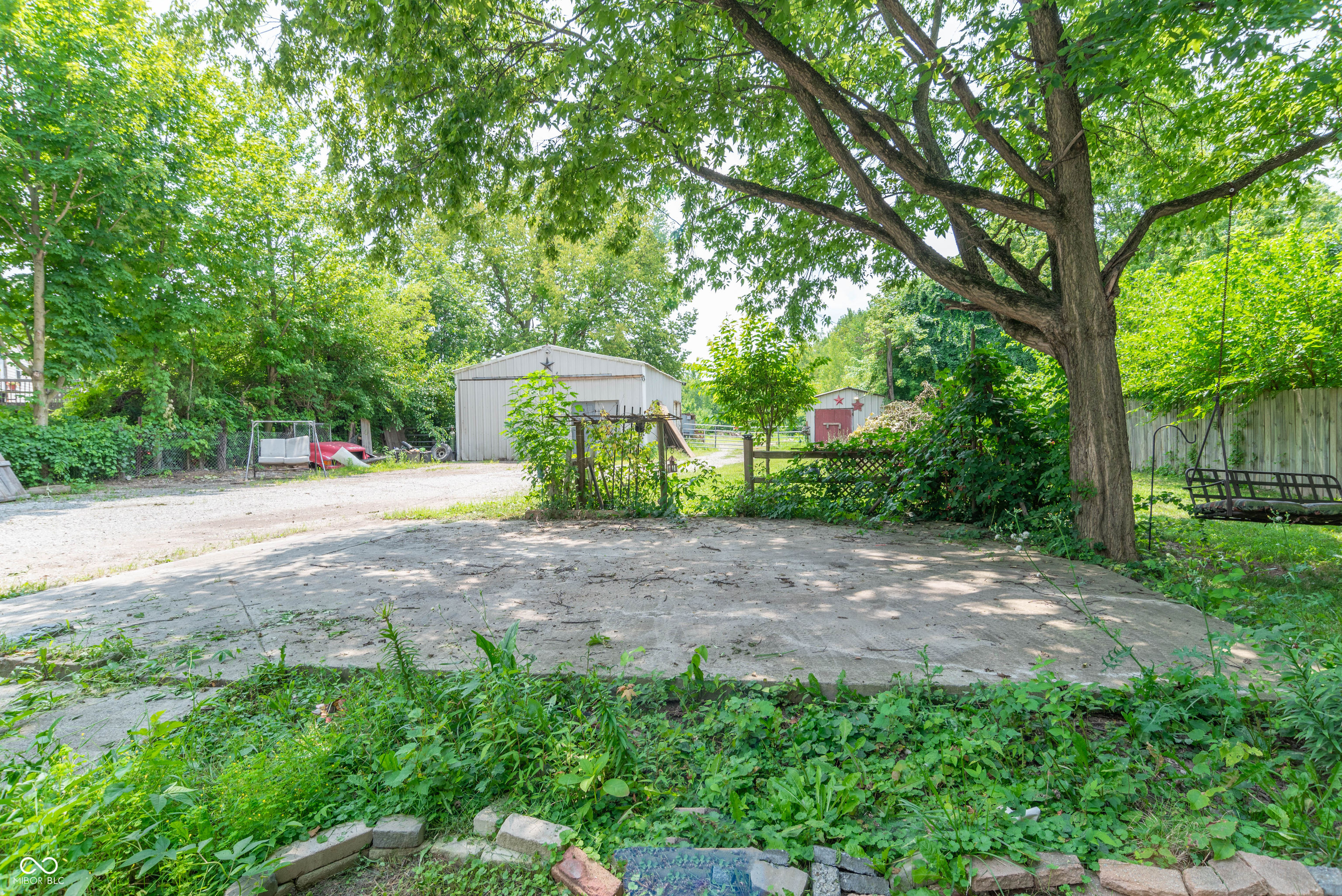 4229 Thompson Road Indianapolis, IN 46221 - Photo 28 of 31 Gallery Image 28