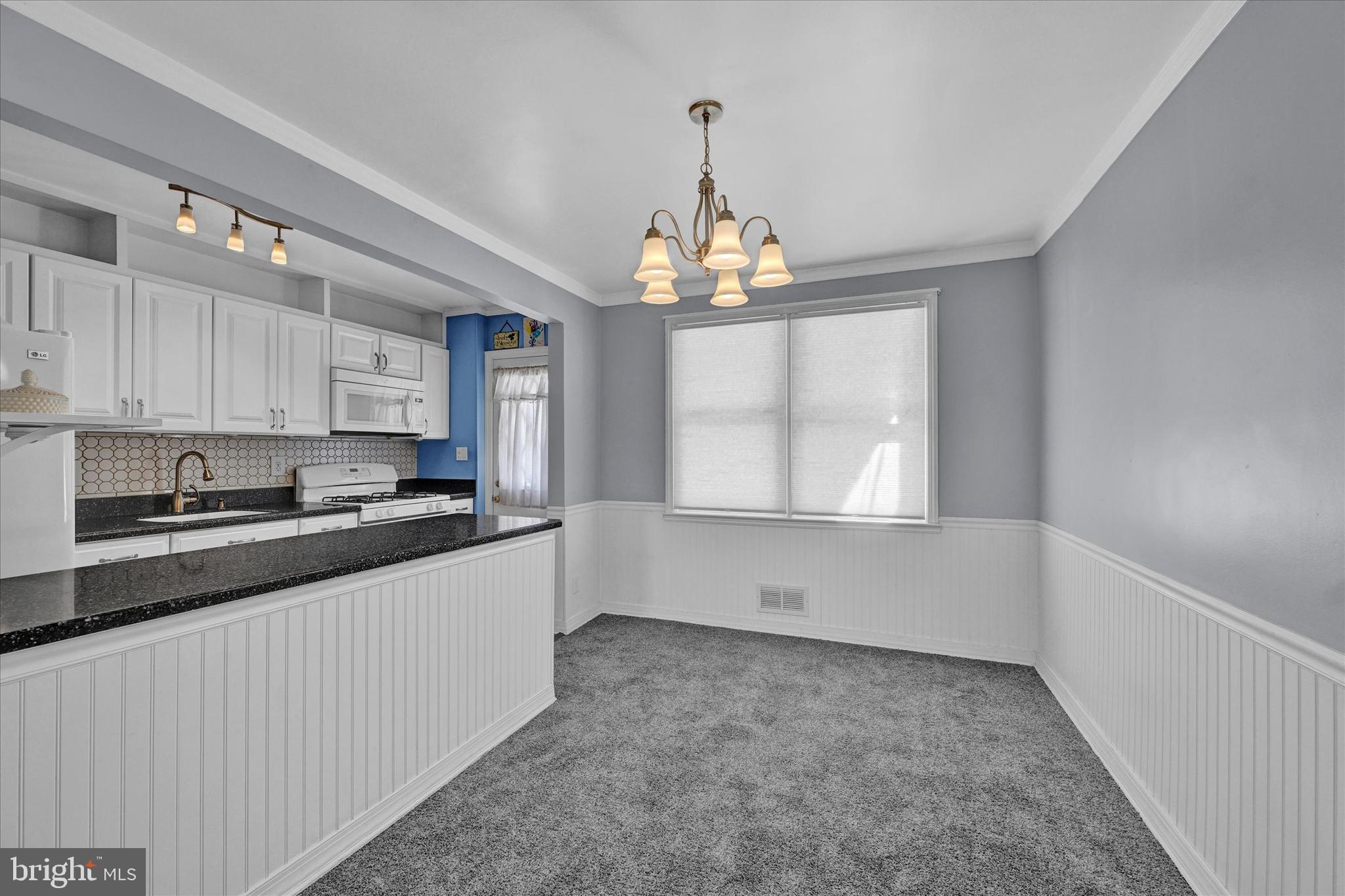 3539 Dunhaven Road Dundalk, MD 21222 - Photo 9 of 29 Dining Room