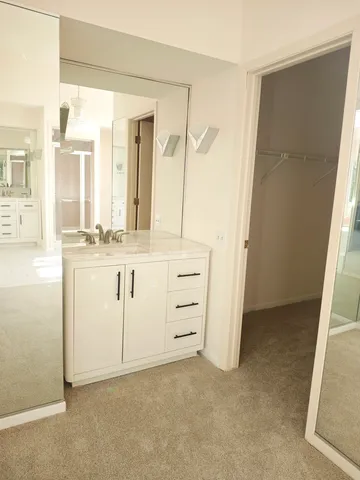 $879,800 | 3820 Kiess Drive, Glenview, IL 60026