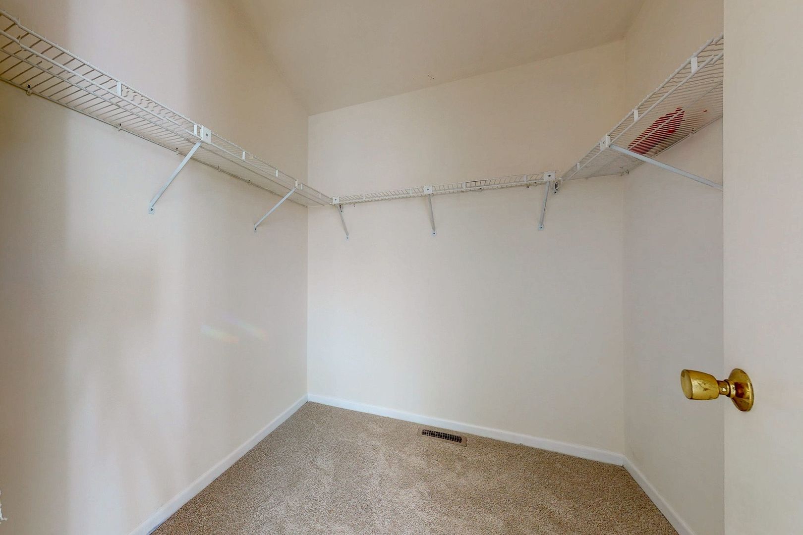 3820 Kiess Drive Glenview, IL 60026 - Photo 26 of 44 a view of a room with closet