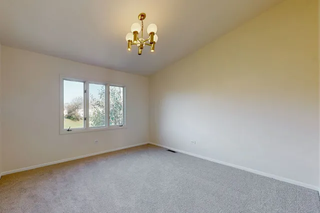 $879,800 | 3820 Kiess Drive, Glenview, IL 60026