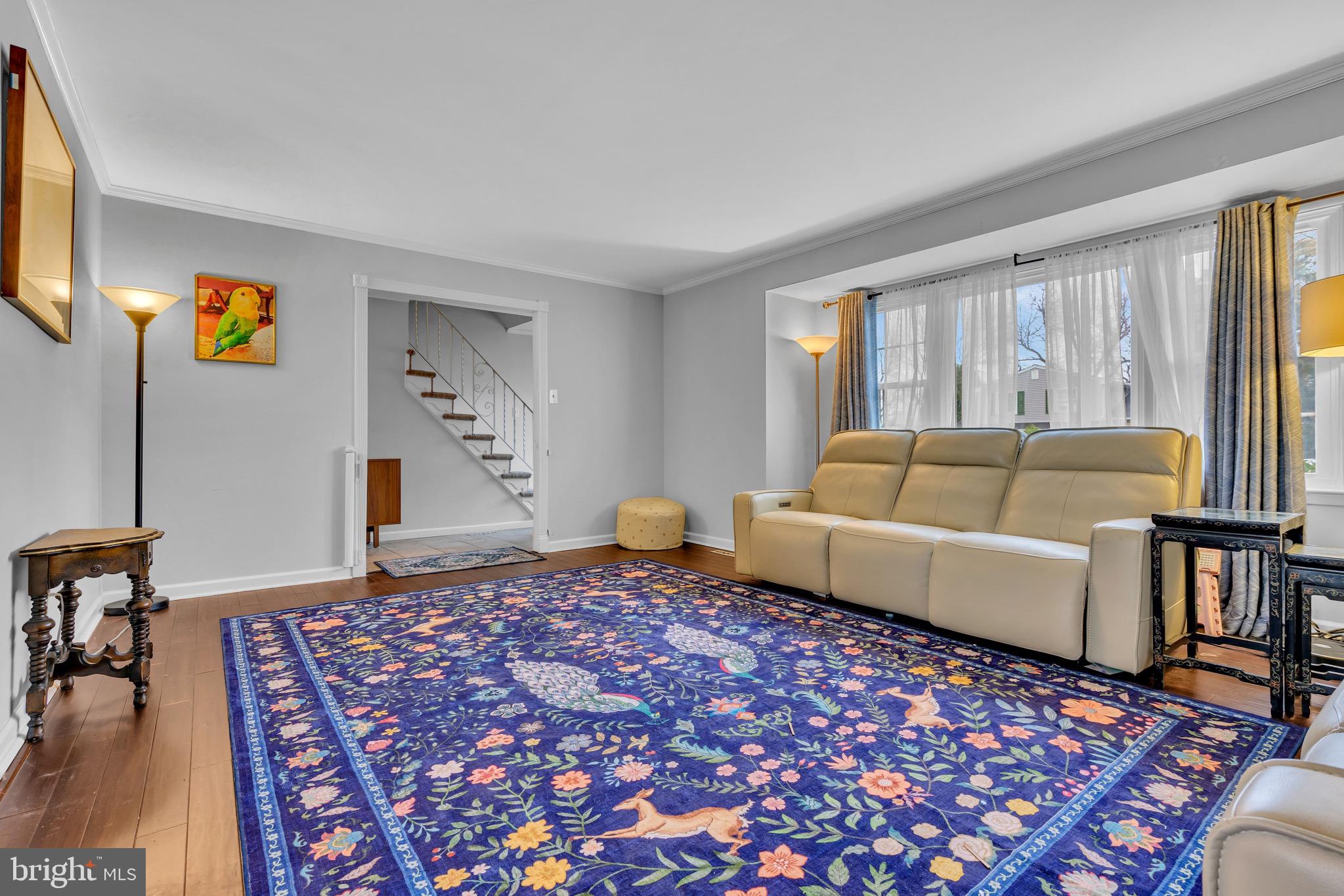 608 Arlington Road Fairless Hills, PA 19030 - Photo 6 of 23 Living Room