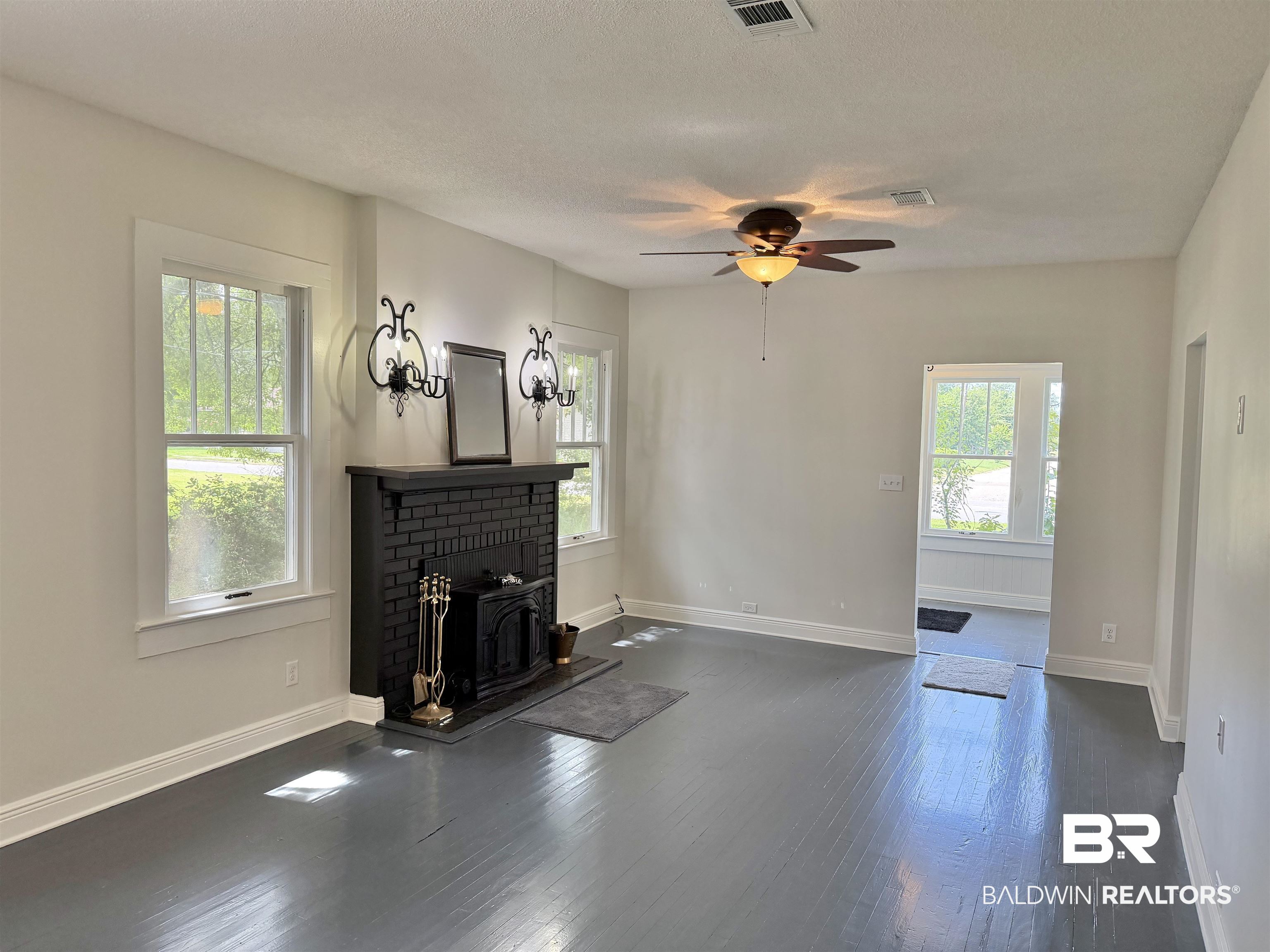 404 East Horner Street Atmore, AL 36502 - Photo 3 of 33