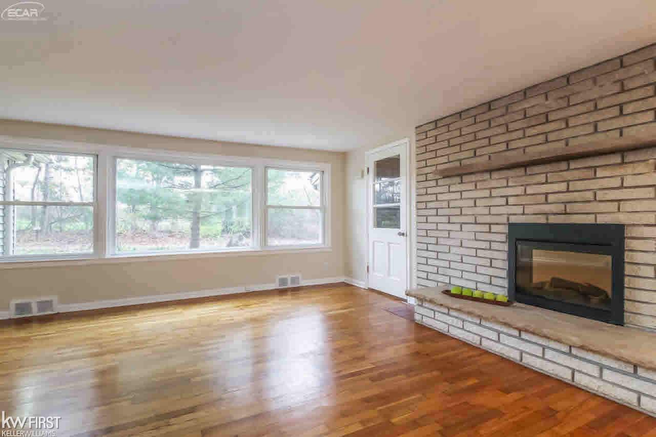 2500 Kurtz Road Holly, MI 48442 - Photo 2 of 26